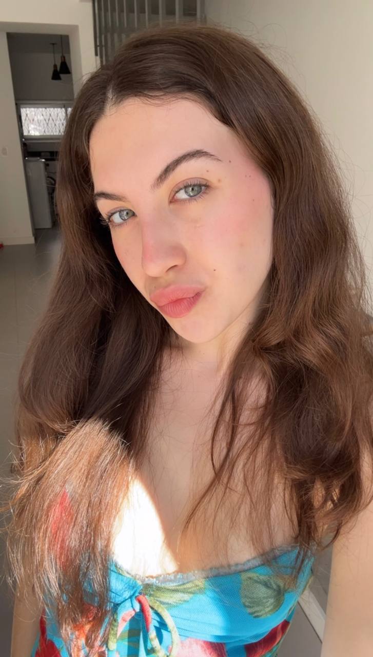 Nude girl Amber in Trujillo