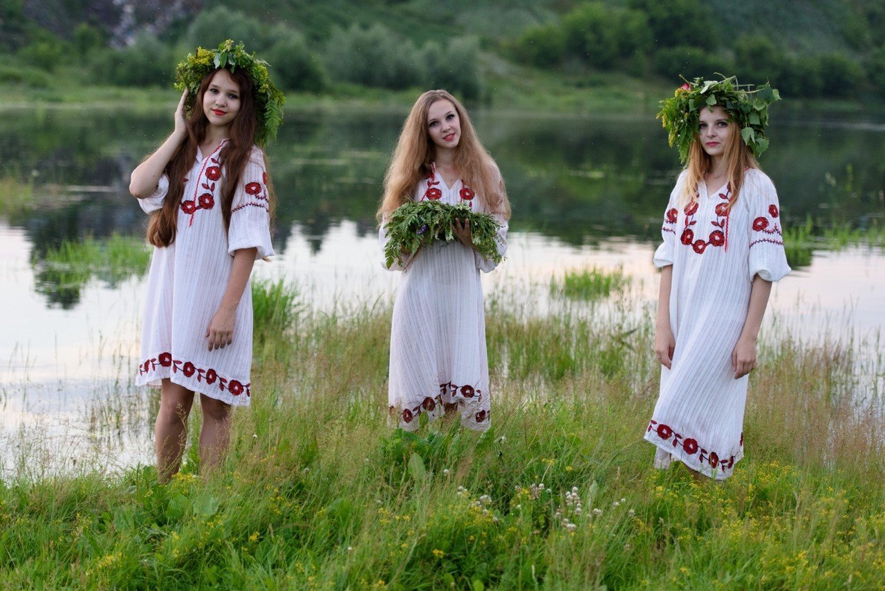 Slavic women in Trujillo