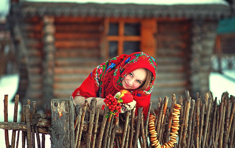 Sexy girl Women in Slavic costumes in Trujillo